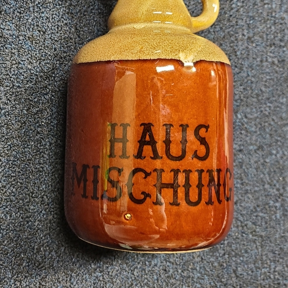Jug w/ Six Mugs (Haus Mischung) House Mix - Picture 8 of 9